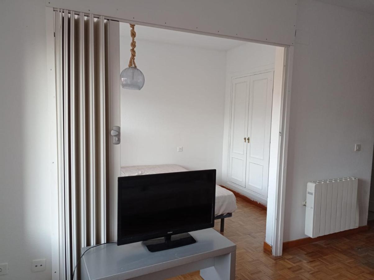 Luminoso, Centrico Y Silencioso Apartamento Хака Экстерьер фото