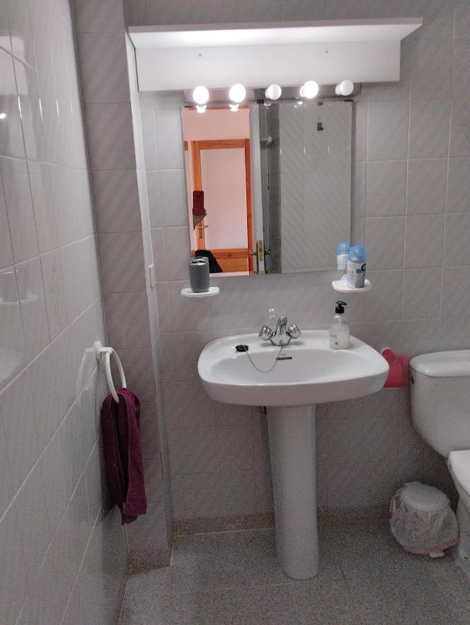 Luminoso, Centrico Y Silencioso Apartamento Хака Экстерьер фото
